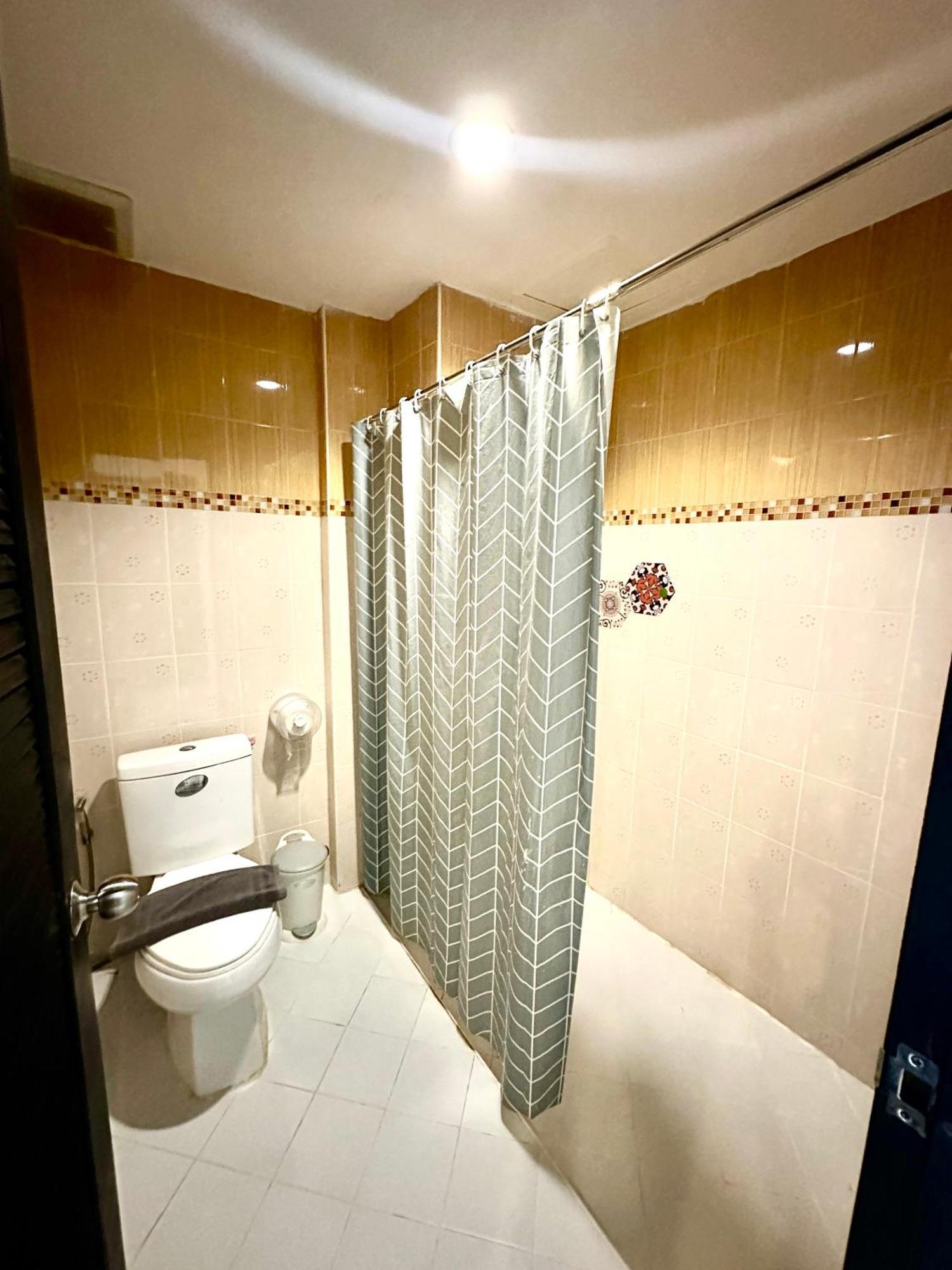 Thai Classic House Patong Экстерьер фото