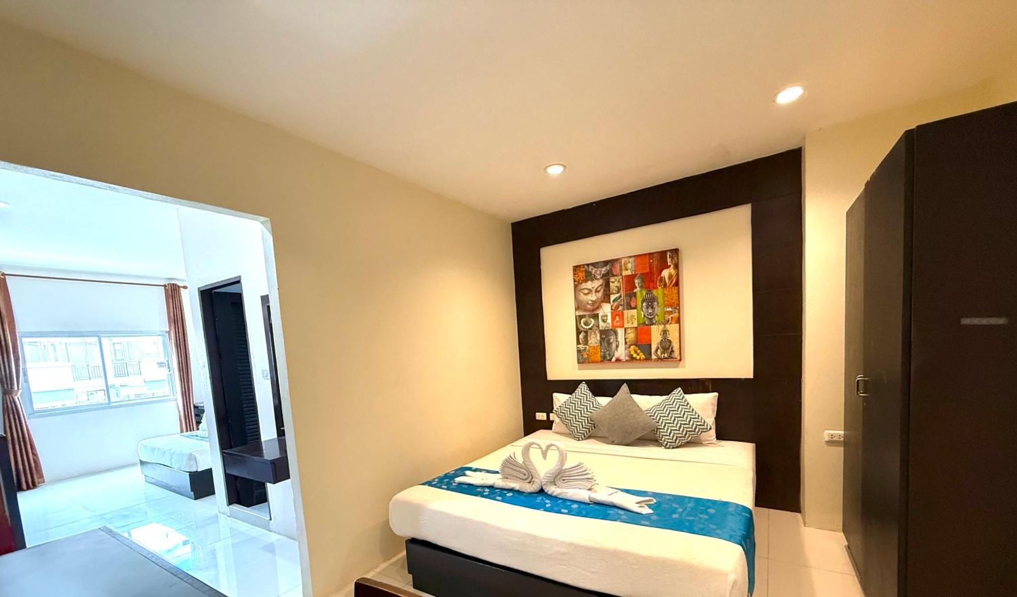Thai Classic House Patong Экстерьер фото